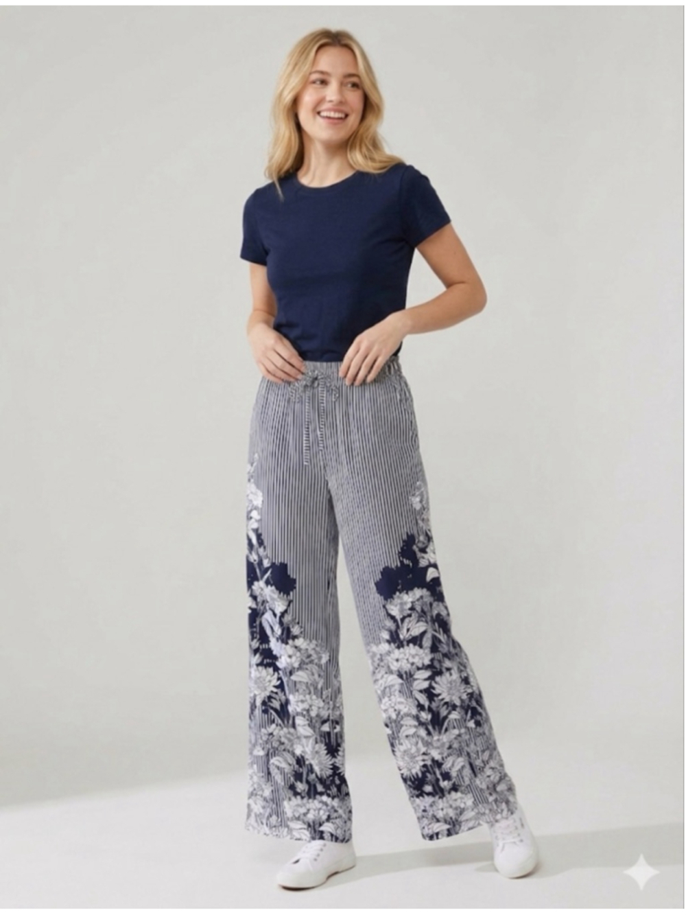 ST. 1946 Wide Leg Pants S Navy White Striped Floral